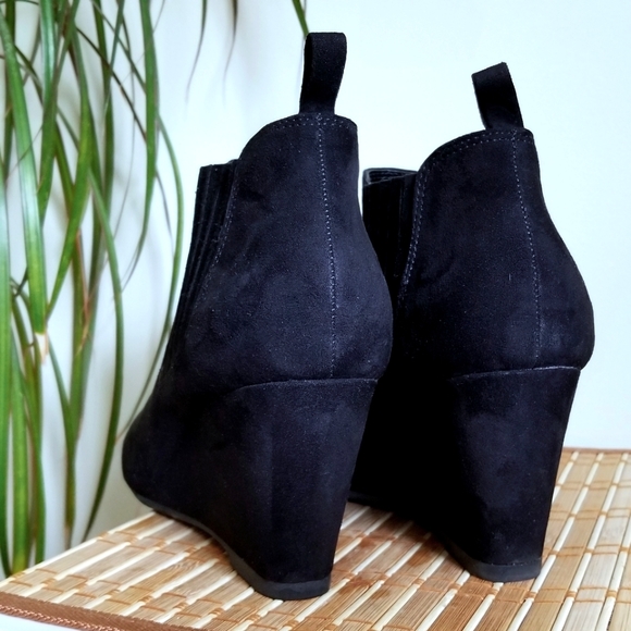 Ladies black ankle boots - Picture 6 of 7